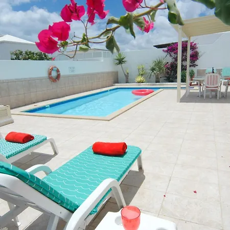 Sanger Villa *